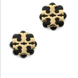 Tory Burch Black/gold resin flower earrings NWT!!!
